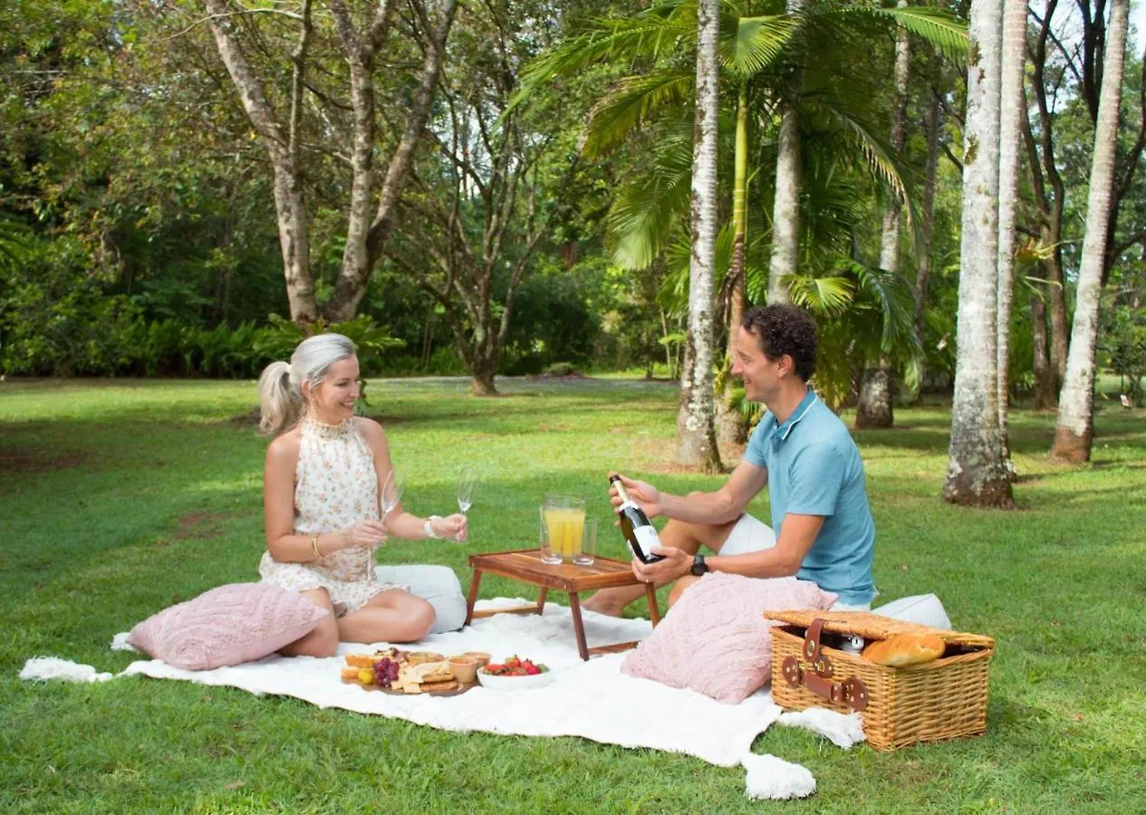 Sunshine Valley Cottages Woombye Австралия