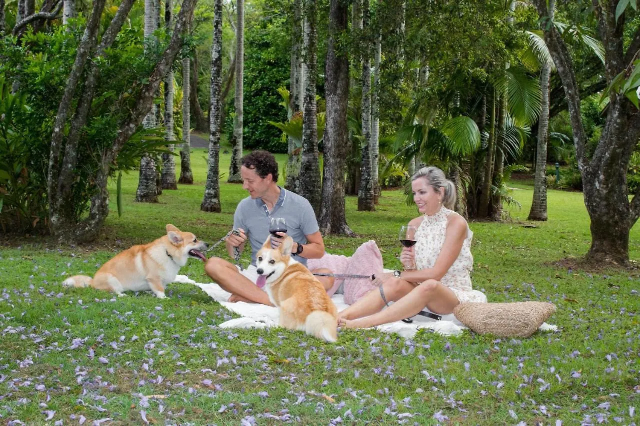Деревянный коттедж Sunshine Valley Cottages Woombye